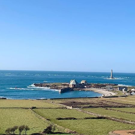 Maison Bord De Mer Dans La Petite Irlande Auderville Bagian luar foto